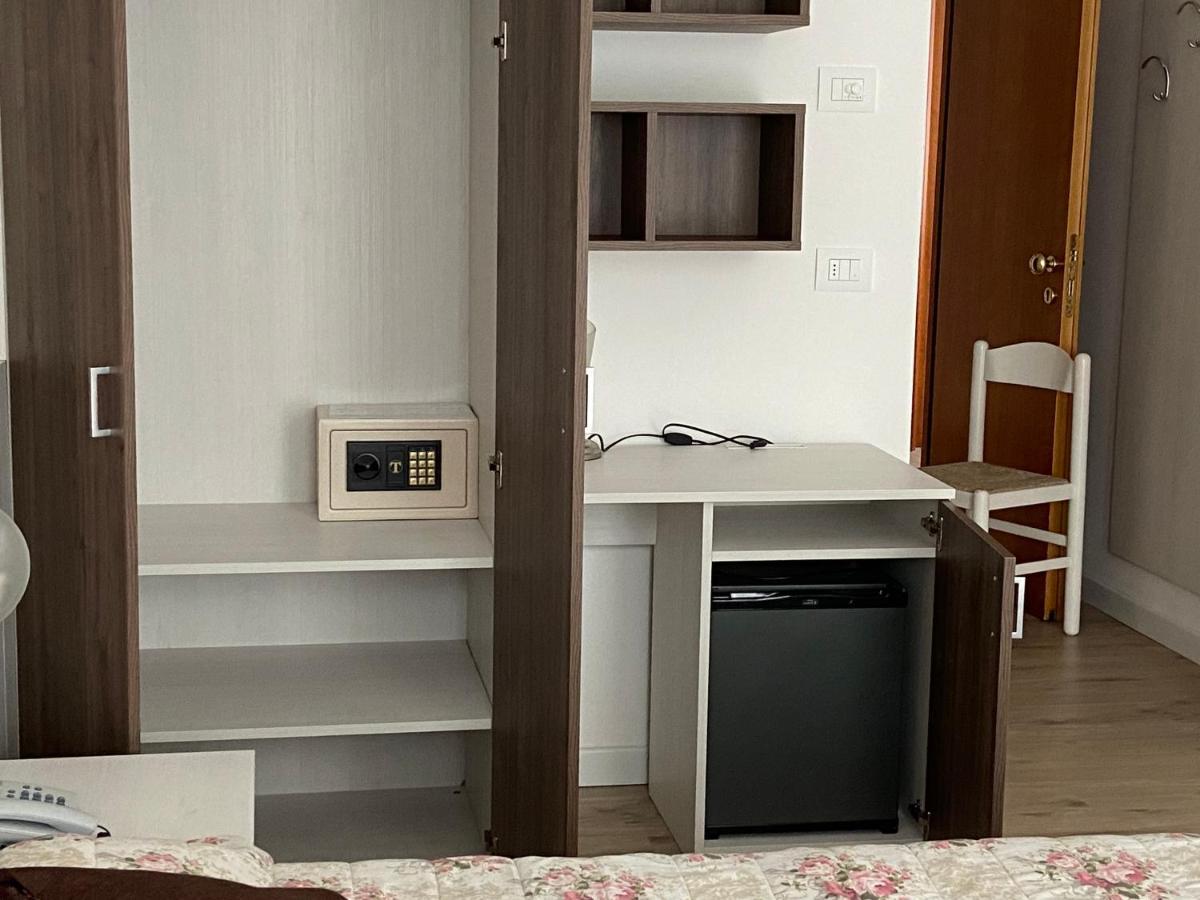 Germania Hotel 3*