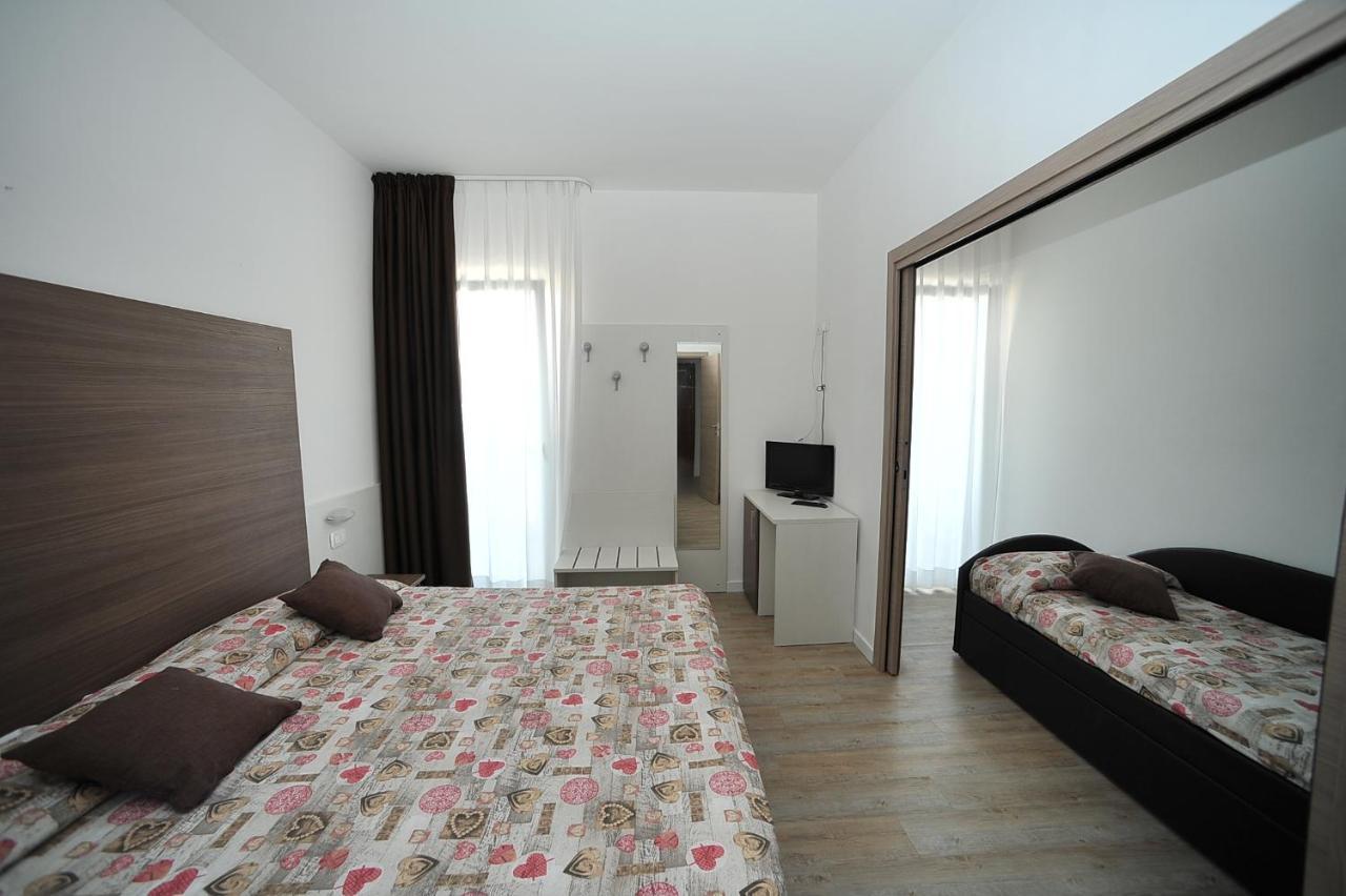 Germania Hotel 3*